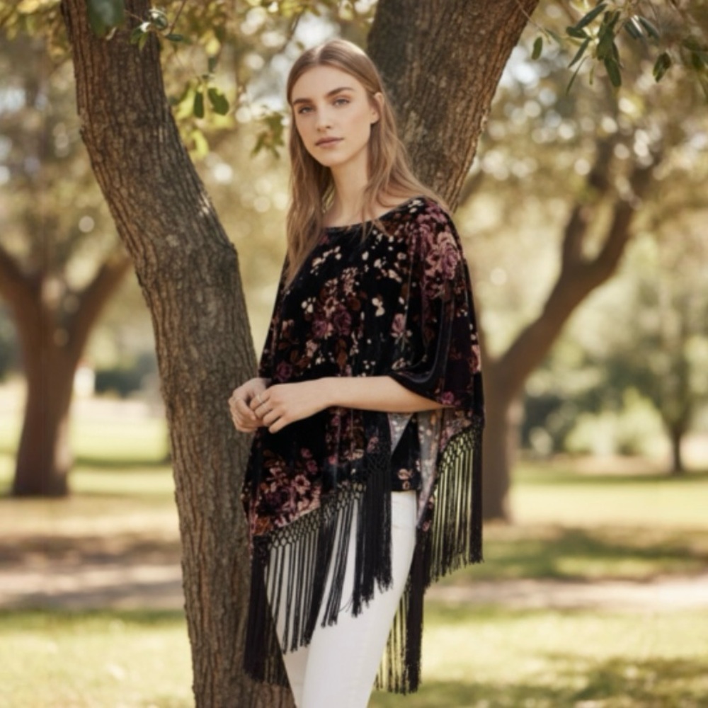 SAACHI Wild Rose Velvet Poncho by Anthropologie Pullover Style